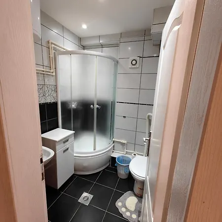 Apartment Mis Br7 *